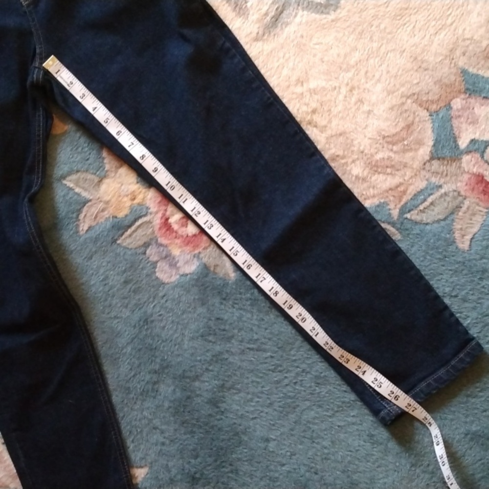 DENIM &CO CROPPED DENIM 5 POCKET SKINNY JEANS SZ 12 EUC - Picture 9 of 11